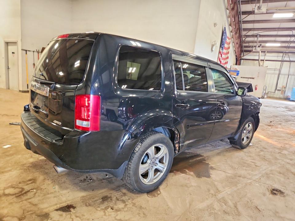 2013 Honda Pilot VIN 5FNYF4H51DB011542 COPART salvage auction — FRONT END, Mi - Certificate Of Title, sold $225 on 2026-10-02 (photo 3)