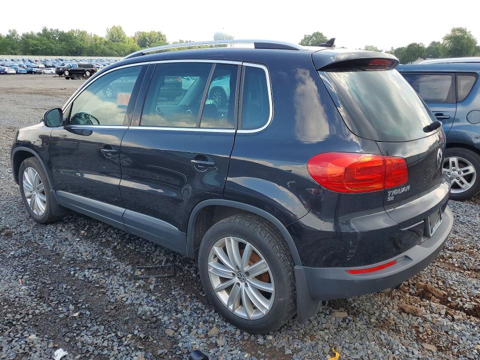2016 Volkswagen Tiguan VIN WVGBV7AX6GW588262 COPART salvage auction — MINOR DENT/SCRATCHES, NJ - CERTIFICATE OF TITLE, sold $1,100 on 2026-08-14 (photo 2)