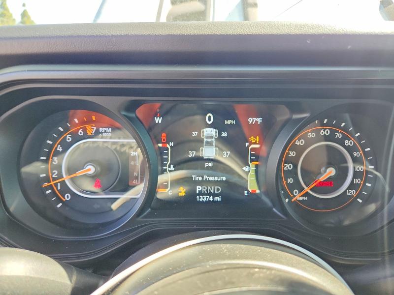 2025 Jeep Gladiator VIN 1C6RJTBG9SL535773 COPART salvage auction — FRONT END, CA - SALVAGE CERTIFICATE, sold $24,300 on 2026-09-24 (photo 9)