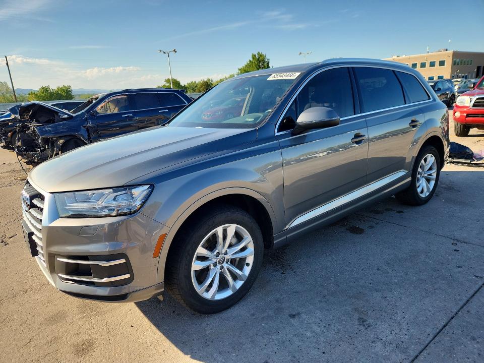 2017 Audi Q7 VIN WA1LHAF7XHD049978 — COPART salvage auction photo