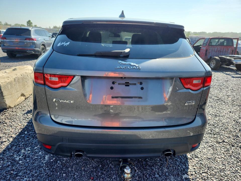 2018 Jaguar F-pace VIN SADCJ2FX1JA255329 COPART salvage auction — Burn Engine, IA - CERTIFICATE OF TITLE, sold $3,950 on 2026-09-14 (photo 6)