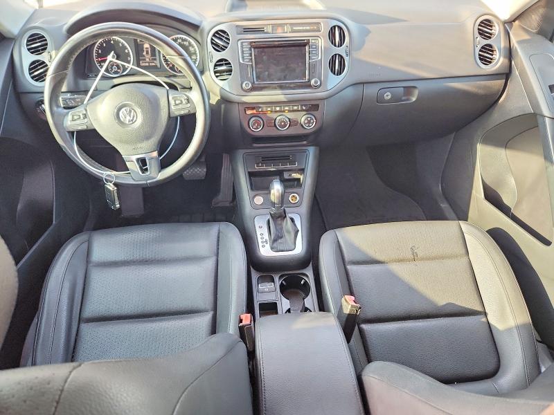 2016 Volkswagen Tiguan VIN WVGAV7AX3GW596329 COPART salvage auction — NORMAL WEAR, Tx - Certificate Of Title, sold $2,000 on 2026-08-10 (photo 8)