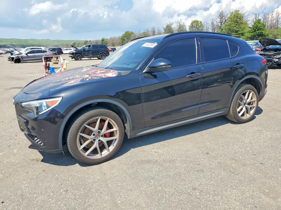2018 Alfa romeo Stelvio VIN ZASFAKNN5J7B73309 COPART salvage auction — FRONT END, Ny - Certificate Of Title, sold $1,250 on 2026-08-12 (photo 1)