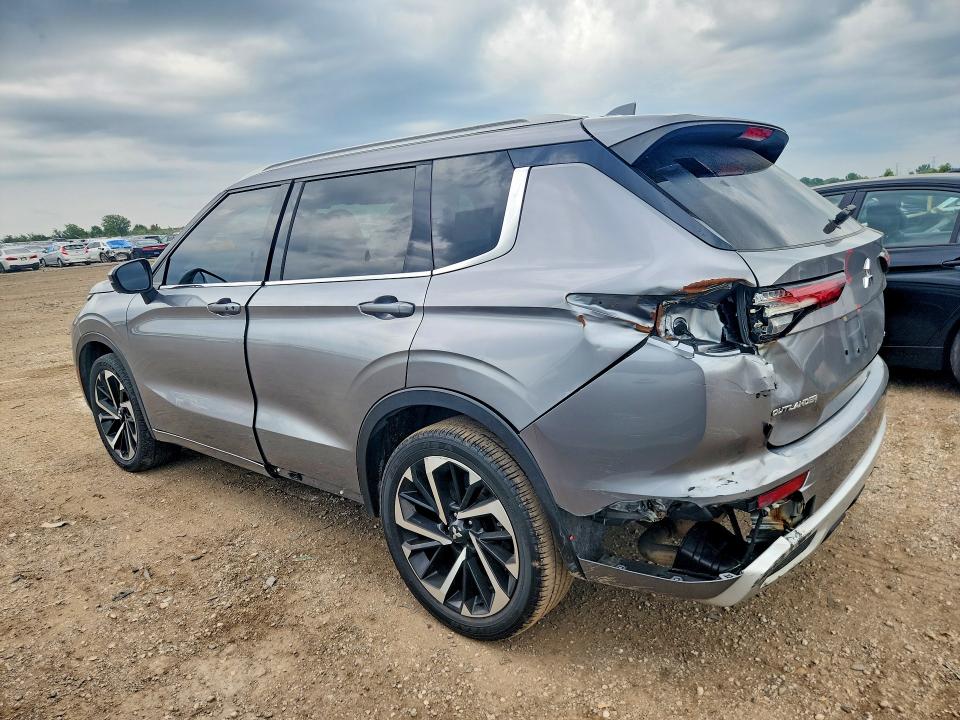 2022 Mitsubishi Outlander VIN JA4J4VA84NZ007430 COPART salvage auction — REAR END, Il - Certificate Of Title, sold $8,500 on 2026-08-25 (photo 2)