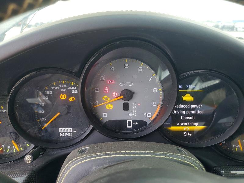 2018 Porsche 911 VIN WP0AC2A95JS175760 COPART salvage auction — FRONT END, Az - Cert Of Title - Salvage, sold $23,500 on 2026-08-14 (photo 9)