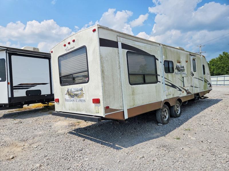 2011 Coachman Trailers VIN 5ZT2FEVB1BA004844 COPART salvage auction — ROOF, CT, sold $25 on 2026-09-23 (photo 4)