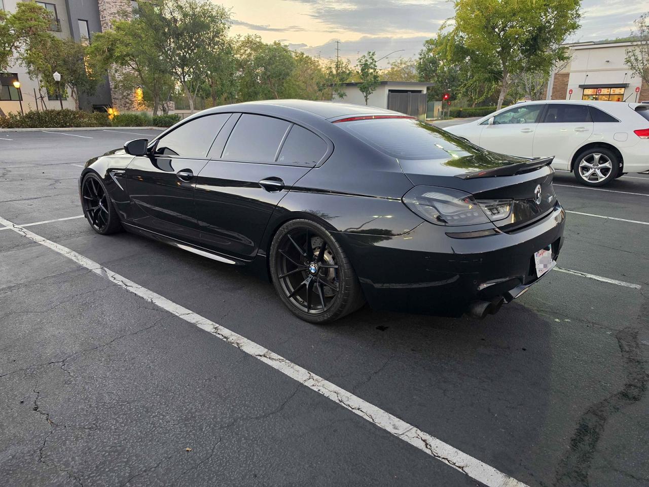 2014 BMW M6 gran coupe VIN WBS6C9C51ED467286 COPART salvage auction — Front End, CA - DIS/DLR/EXP ONLY CLEAN TITLE (P), sold $9,400 on 2026-09-11 (photo 3)