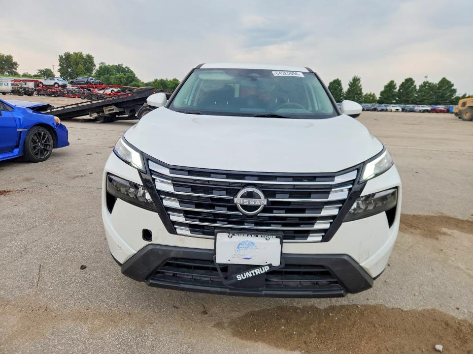 2024 Nissan Rogue VIN JN8BT3BB8RW430180 COPART salvage auction — REAR END, MO - SALVAGE CERTIFICATE OF TITLE (P), sold $7,500 on 2026-08-21 (photo 5)