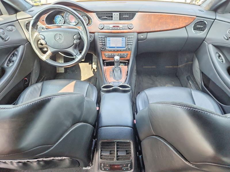 2008 Mercedes-benz Cls-class VIN WDDDJ77X18A126857 COPART salvage auction — REAR END, NY - MV-907A SALVAGE CERTIFICATE, sold $2,700 on 2026-08-19 (photo 8)