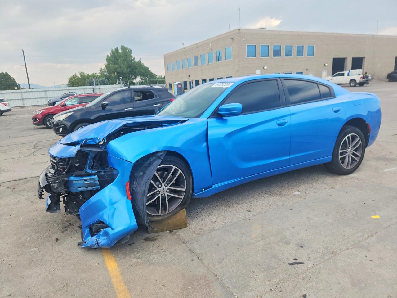 2019 Dodge Charger VIN 2C3CDXJG2KH547053 — COPART salvage auction photo