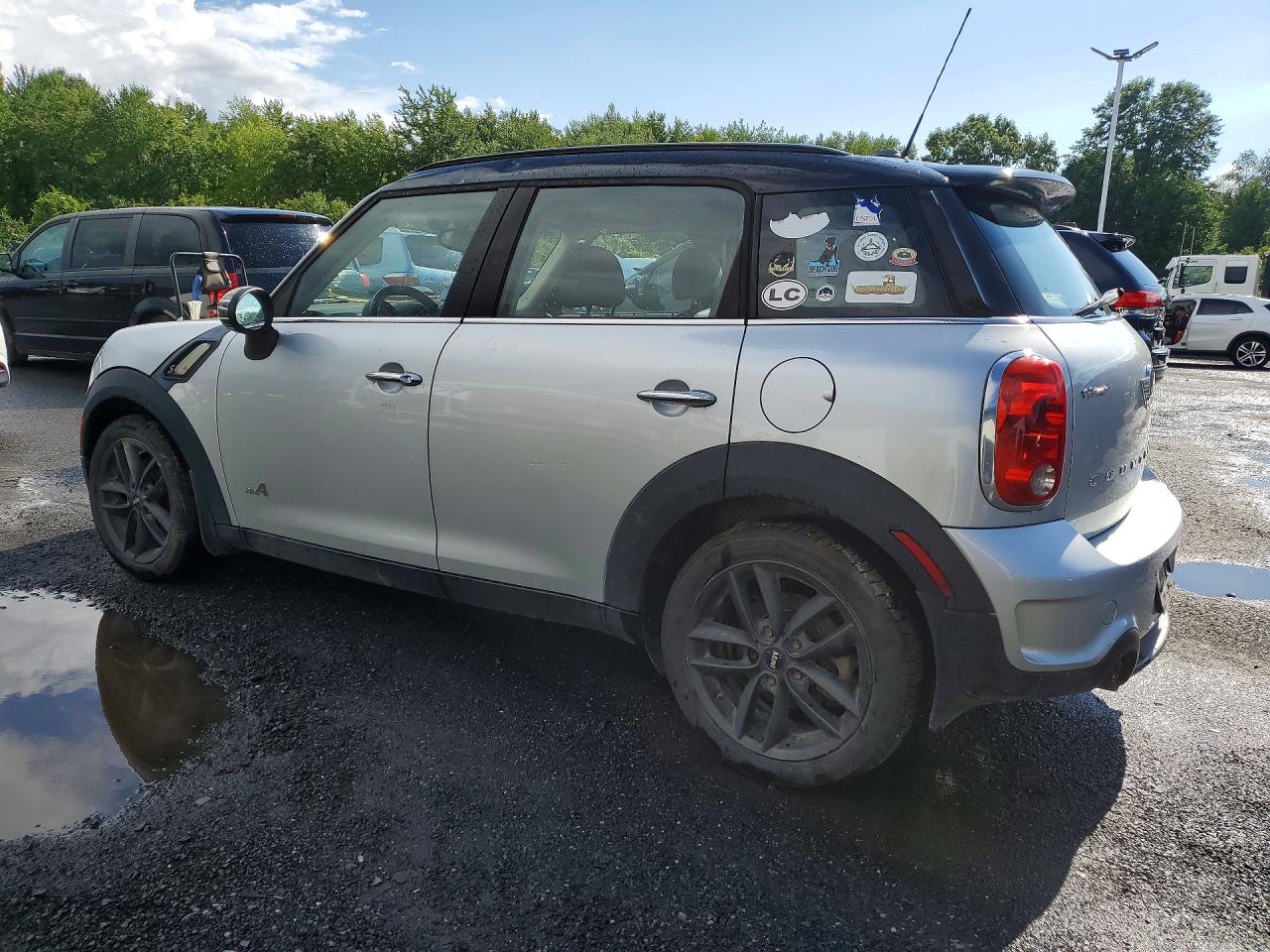 2013 Mini Cooper VIN WMWZC5C56DWP34452 COPART salvage auction — Minor Dent/Scratches, VT - CERTIFICATE OF TITLE, sold $1,400 on 2026-08-27 (photo 2)