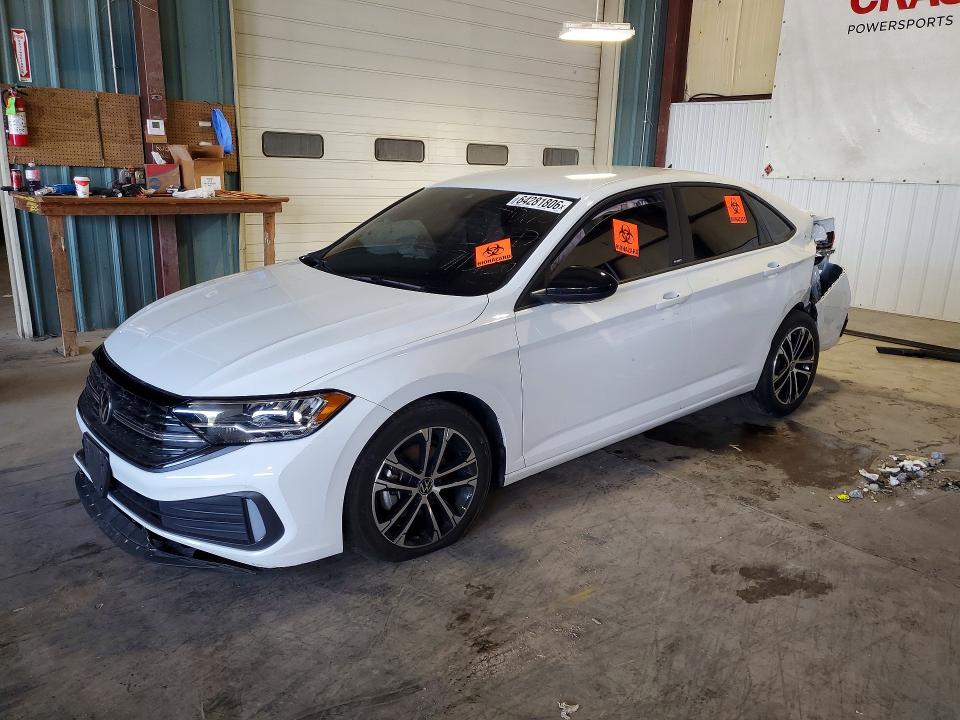 2024 Volkswagen Jetta VIN 3VWBM7BU6RM012800 COPART salvage auction — REAR END, Il - Certificate Of Title, sold $2,457 on 2026-08-10 (photo 1)