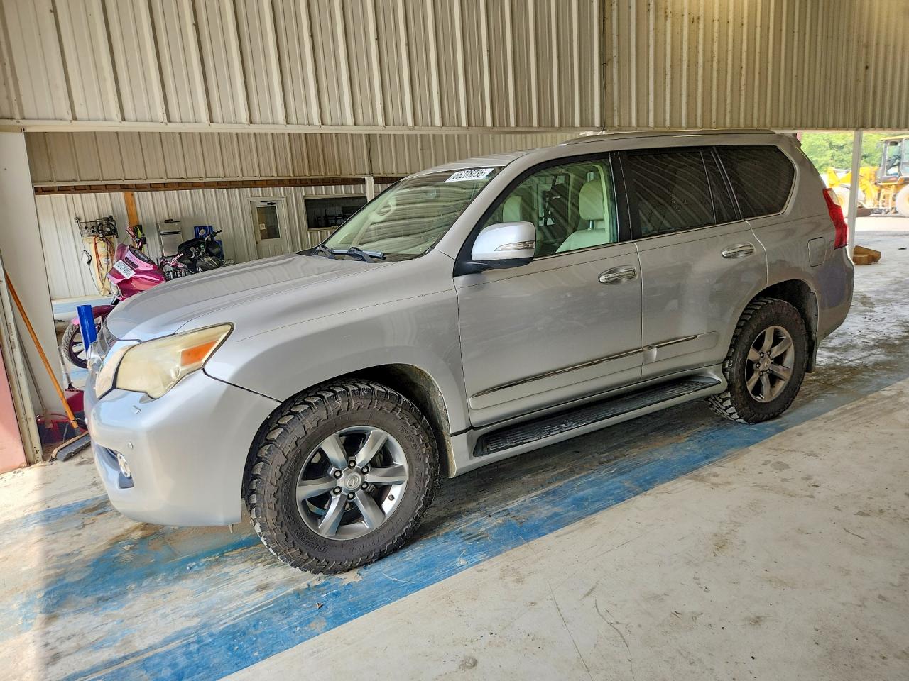 2012 Lexus GX 460 VIN JTJJM7FX2C5040848 — COPART salvage auction photo