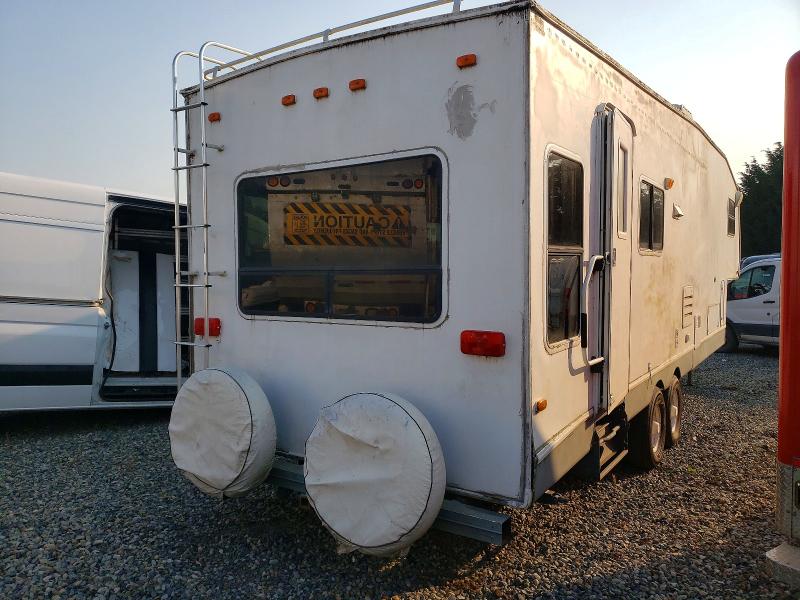 2004 Thor Jazz VIN 4XTFS27274C447502 COPART salvage auction — WATER/FLOOD, CA - CERTIFICATE OF TITLE, sold $30 on 2026-09-29 (photo 4)