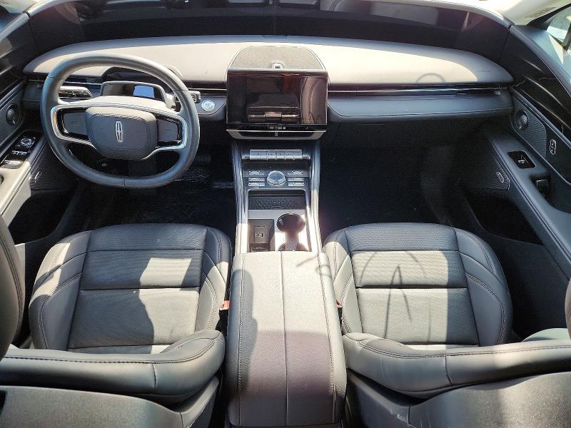 2026 Lincoln Nautilus VIN 5LMPJ8JA8TJ035765 COPART salvage auction — SIDE, FL - CERTIFICATE OF TITLE, sold $29,250 on 2026-08-31 (photo 8)
