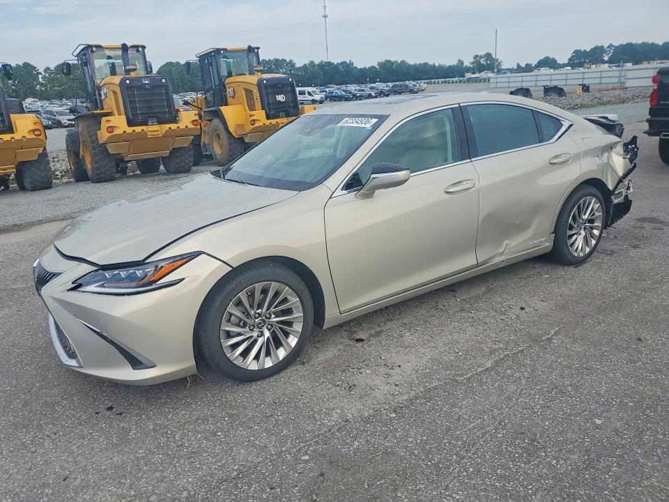 2020 Lexus ES VIN 58AF21B12LU010594 — COPART salvage auction photo