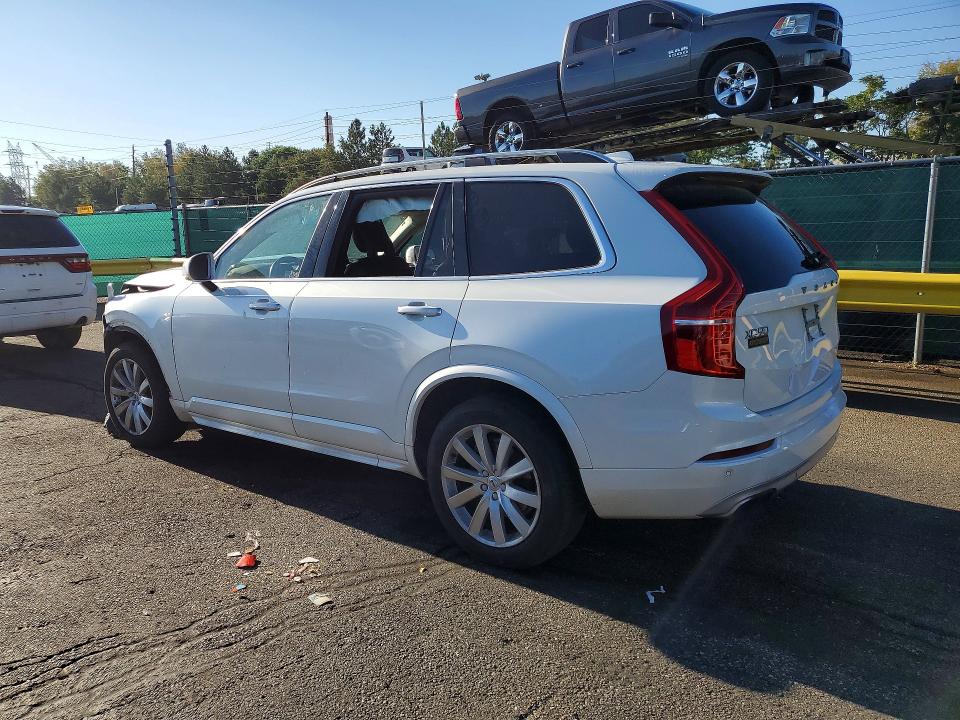 2016 Volvo Xc90 VIN YV4A22PK3G1024862 COPART salvage auction — FRONT END, CO - DIS/DLR/EXP ONLY CLEAN TITLE, sold $700 on 2026-08-20 (photo 2)