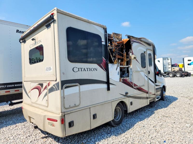 2015 Thor motor coach Unknown VIN WDAPF4CC1F9605713 COPART salvage auction — BURN, NE - CERT OF TITLE-SALVAGE, sold $8,100 on 2026-09-15 (photo 4)