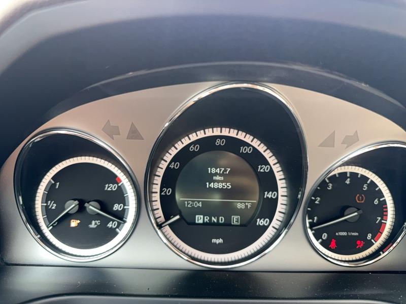 2011 Mercedes-benz C class VIN WDDGF8BB5BR174242 COPART salvage auction — NORMAL WEAR, NH - CERTIFICATE OF TITLE (P), sold $225 on 2026-08-17 (photo 8)