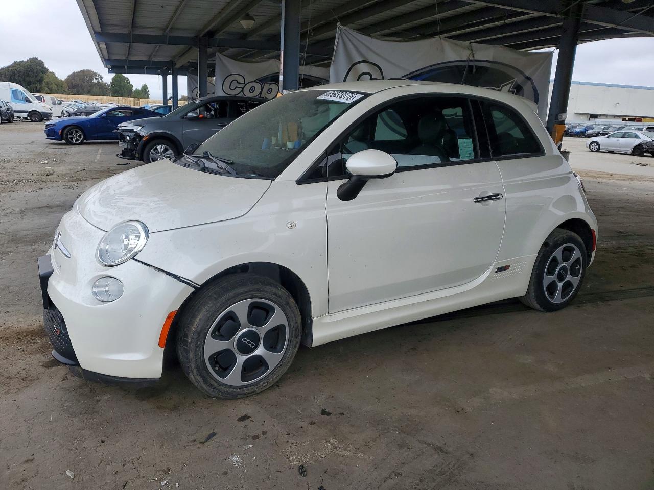 2016 Fiat 500 VIN 3C3CFFGE4GT152395 COPART salvage auction — Mechanical, CA - DIS/DLR/EXP APP FOR DUP CLEAN, sold $300 on 2026-09-10 (photo 1)