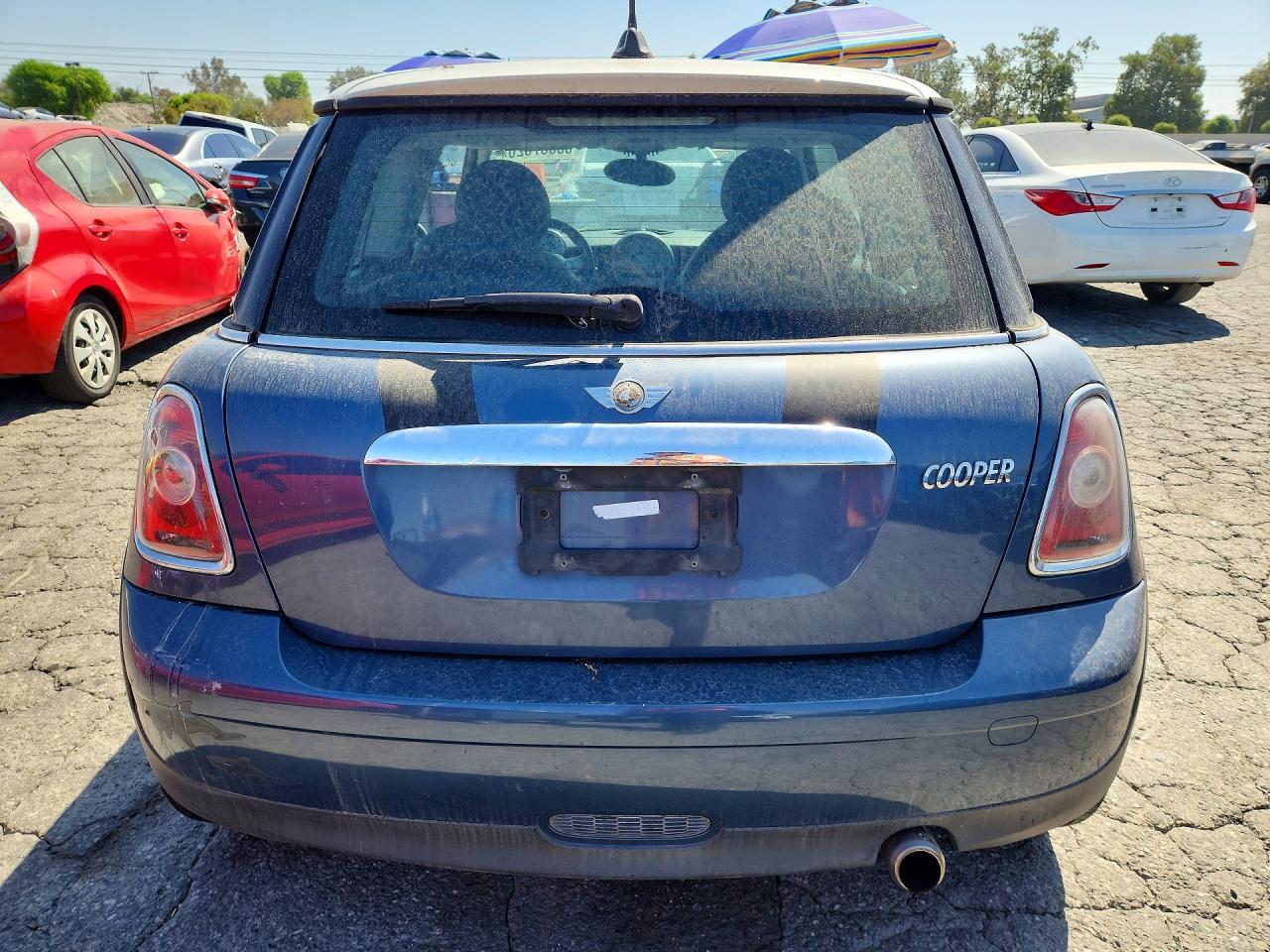 2010 Mini Cooper VIN WMWMF3C52ATZ61544 COPART salvage auction — Minor Dent/Scratches, CA - APP FOR DUP CLEAN OR AC, sold $450 on 2026-09-03 (photo 6)