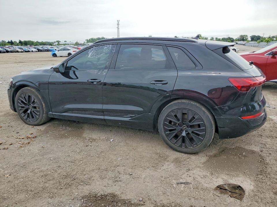 2024 Audi Q8 VIN WA14ABGE6RB011799 COPART salvage auction — VANDALISM, On - Permit Salvage, sold $35,250 on 2026-09-08 (photo 2)