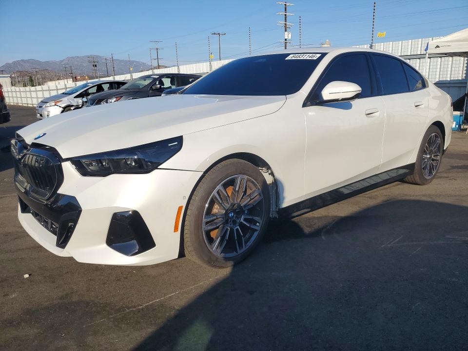 2024 BMW 5er VIN WBA43FJ05RCS99097 COPART salvage auction — SIDE, Ca - Dis/Dlr/Exp Clean W/Salv Hist, sold $28,750 on 2026-08-17 (photo 1)