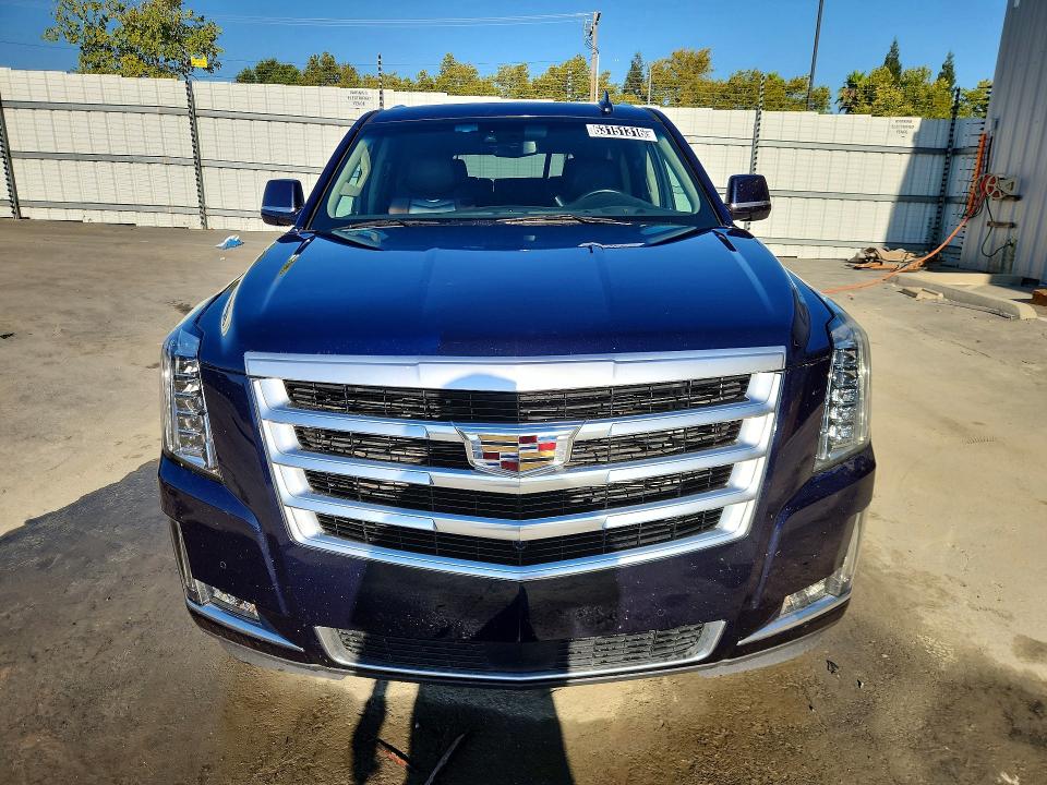 2018 Cadillac Escalade VIN 1GYS3CKJ2JR181715 COPART salvage auction — MINOR DENT/SCRATCHES, Ca - Certificate Of Title, sold $19,507 on 2026-09-01 (photo 5)