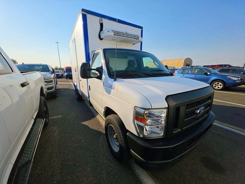 2024 Ford Econoline e350 VIN 1FDWE3FN0RDD00655 — COPART salvage auction photo