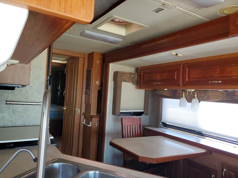 2005 Workhorse Custom Chassis Unknown VIN 5B4MP67G953402811 COPART salvage auction — NORMAL WEAR, AR - CERTIFICATE OF TITLE, sold $550 on 2026-09-08 (photo 6)