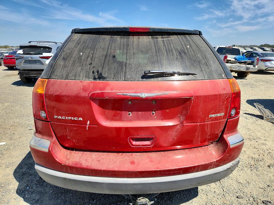 2004 Chrysler Pacifica VIN 2C8GF68464R364571 COPART salvage auction — MINOR DENT/SCRATCHES, CA - DIS/DLR/EXP ONLY CLEAN TITLE, sold $10 on 2026-09-01 (photo 6)