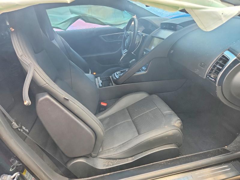 2023 Jaguar F-type VIN SAJDD1EE0PCK83297 COPART salvage auction — ROLLOVER, FL - CERTIFICATE OF DESTRUCTION, sold $8,500 on 2026-09-25 (photo 7)