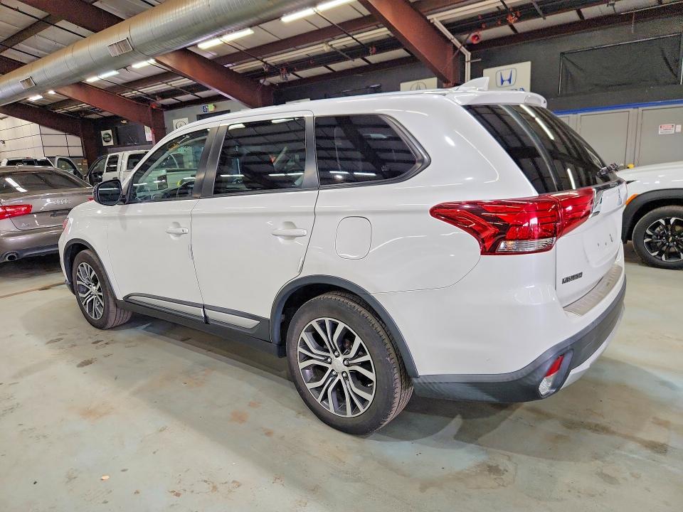 2017 Mitsubishi Outlander VIN JA4AD2A33HZ000511 COPART salvage auction — MINOR DENT/SCRATCHES, FL - CERTIFICATE OF TITLE (P), sold $2,100 on 2026-09-15 (photo 2)