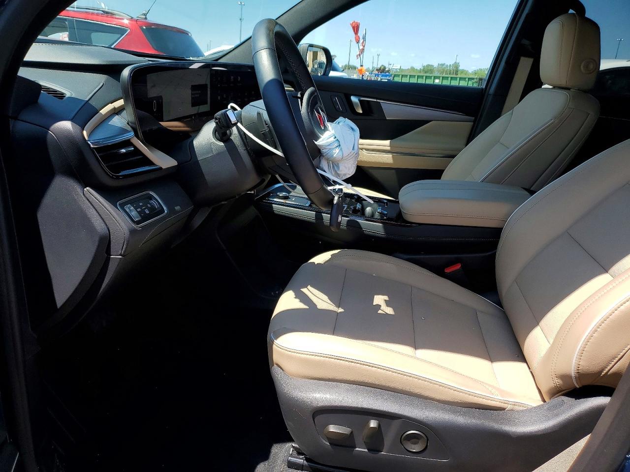 2026 Buick Enclave VIN 5GAEVAKS3TJ111945 COPART salvage auction — Front End, St - Salvage Title, sold $13,900 on 2026-10-13 (photo 7)