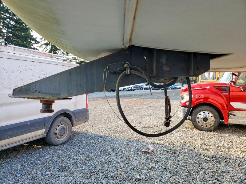 2004 Thor Jazz VIN 4XTFS27274C447502 COPART salvage auction — WATER/FLOOD, CA - CERTIFICATE OF TITLE, sold $30 on 2026-09-29 (photo 8)