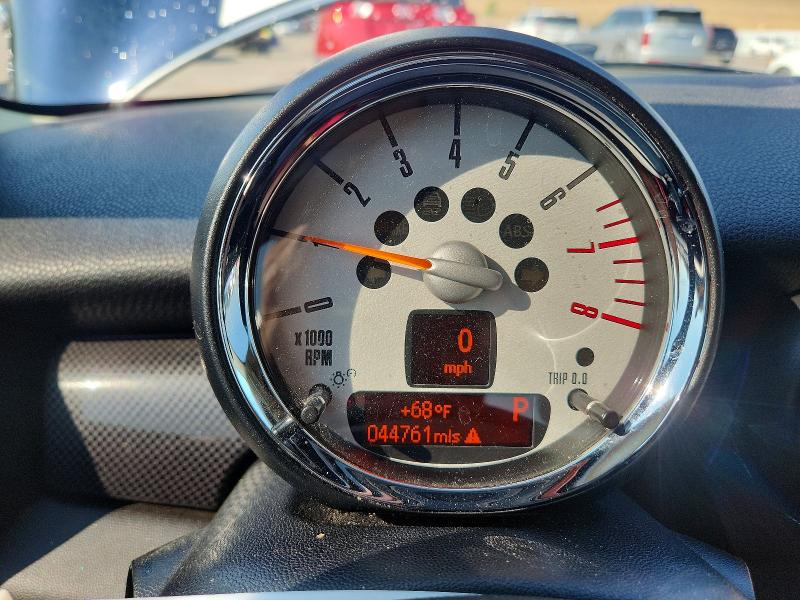 2013 Mini Cooper VIN WMWSV3C55DT394213 COPART salvage auction — HAIL, Co - Certificate Of Title, sold $3,850 on 2026-09-02 (photo 9)