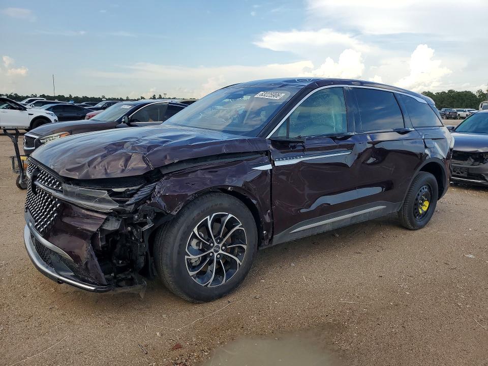 2025 Lincoln Nautilus VIN 5LMPJ8JA2SJ969855 — COPART salvage auction photo