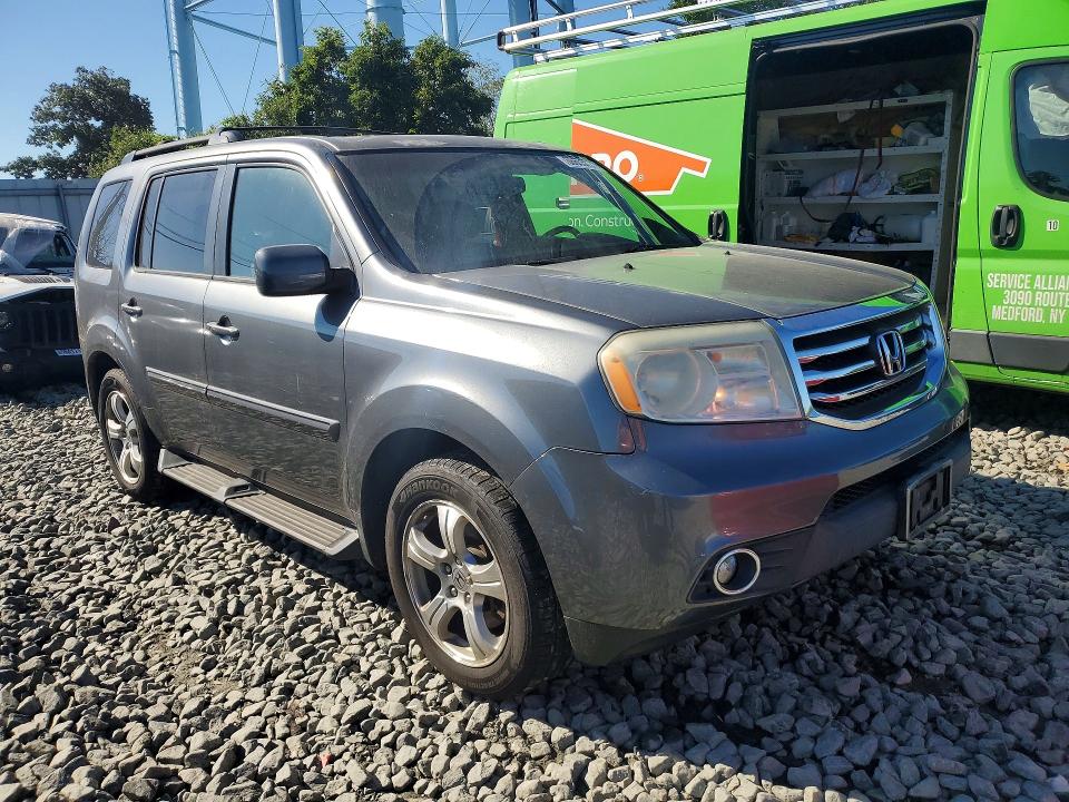 2013 Honda Pilot VIN 5FNYF4H54DB034460 COPART salvage auction — MINOR DENT/SCRATCHES, Nj - Certificate Of Title, sold $1,350 on 2026-09-06 (photo 4)