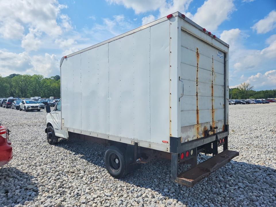 2002 GMC Savana VIN 1GDJG31R021204420 COPART salvage auction — NORMAL WEAR, Oh - Certificate Of Title (P), sold $700 on 2026-09-14 (photo 2)