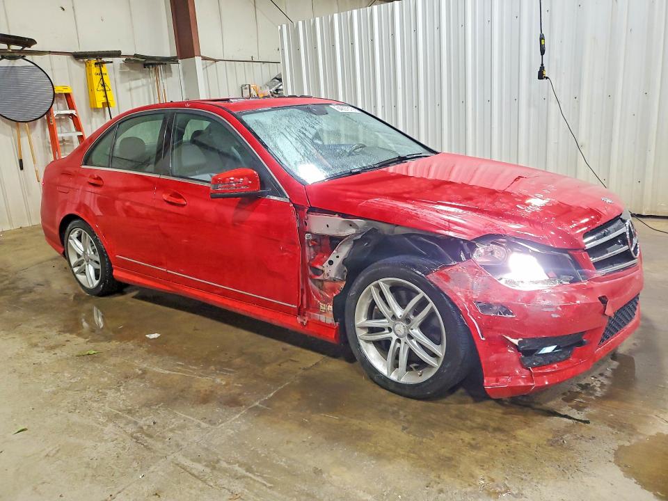 2014 Mercedes-benz C-klasse VIN WDDGF8AB4ER318367 COPART salvage auction — FRONT END, Pa - Certificate Of Salvage, sold $3,500 on 2026-08-21 (photo 4)