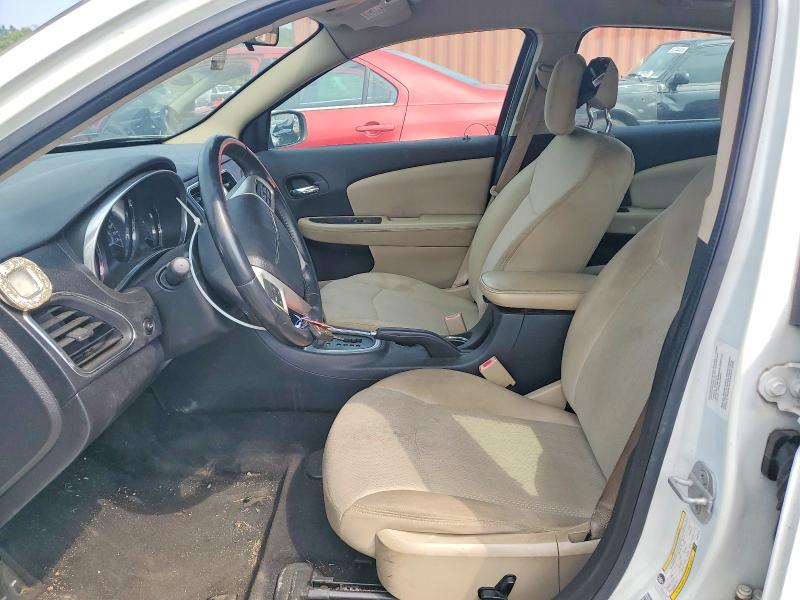 2012 Chrysler 200 VIN 1C3CCBBG9CN328975 COPART salvage auction — UNDERCARRIAGE, AL - CERTIFICATE OF TITLE, sold $225 on 2026-09-08 (photo 7)
