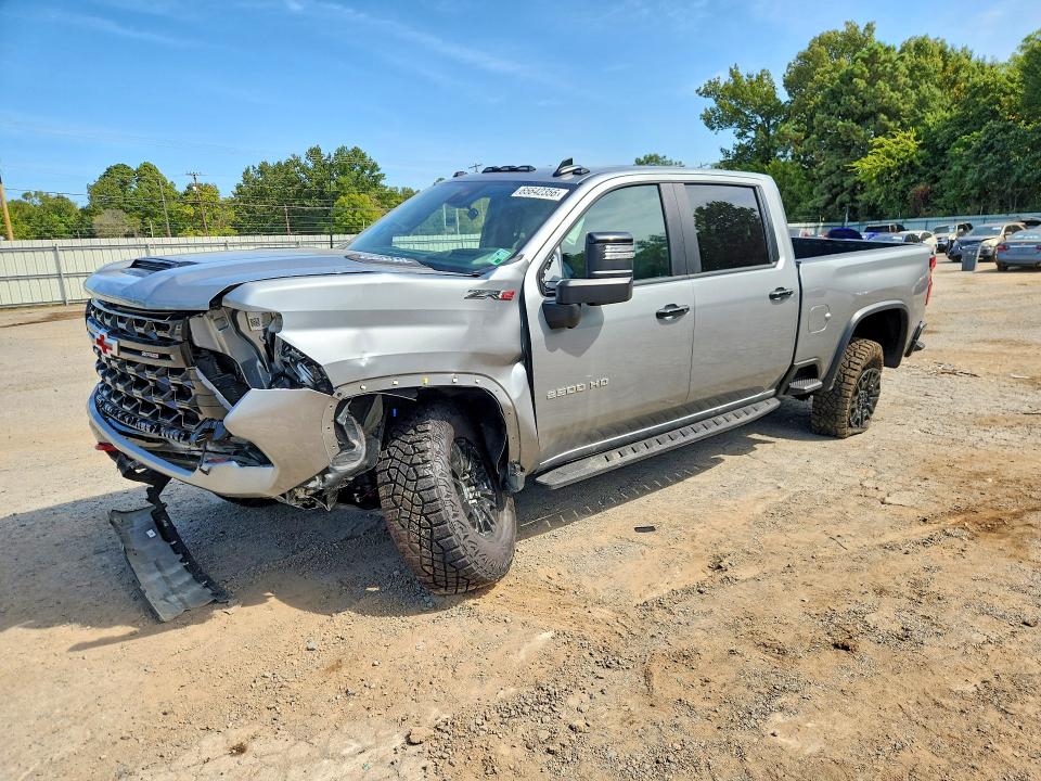 2026 Chevrolet Silverado VIN 2GC4KYE7XT1195470 COPART salvage auction — ALL OVER, La - Cert Of Title-Salvage, sold $13,900 on 2026-09-10 (photo 1)