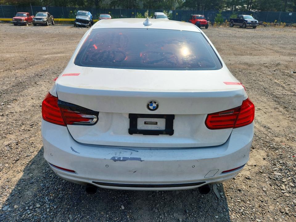 2013 BMW Activehybrid 3 VIN WBA3F9C59DF484404 COPART salvage auction — REAR END, WA - VEHICLE CERT OF OWNERSHIP-TITL, sold $400 on 2026-08-20 (photo 6)