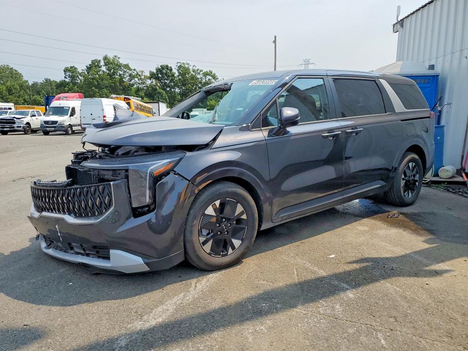 2026 Kia Carnival VIN KNDNB5KA4T6150780 COPART salvage auction — FRONT END, TN - CERTIFICATE OF TITLE (P), sold $11,000 on 2026-08-26 (photo 1)