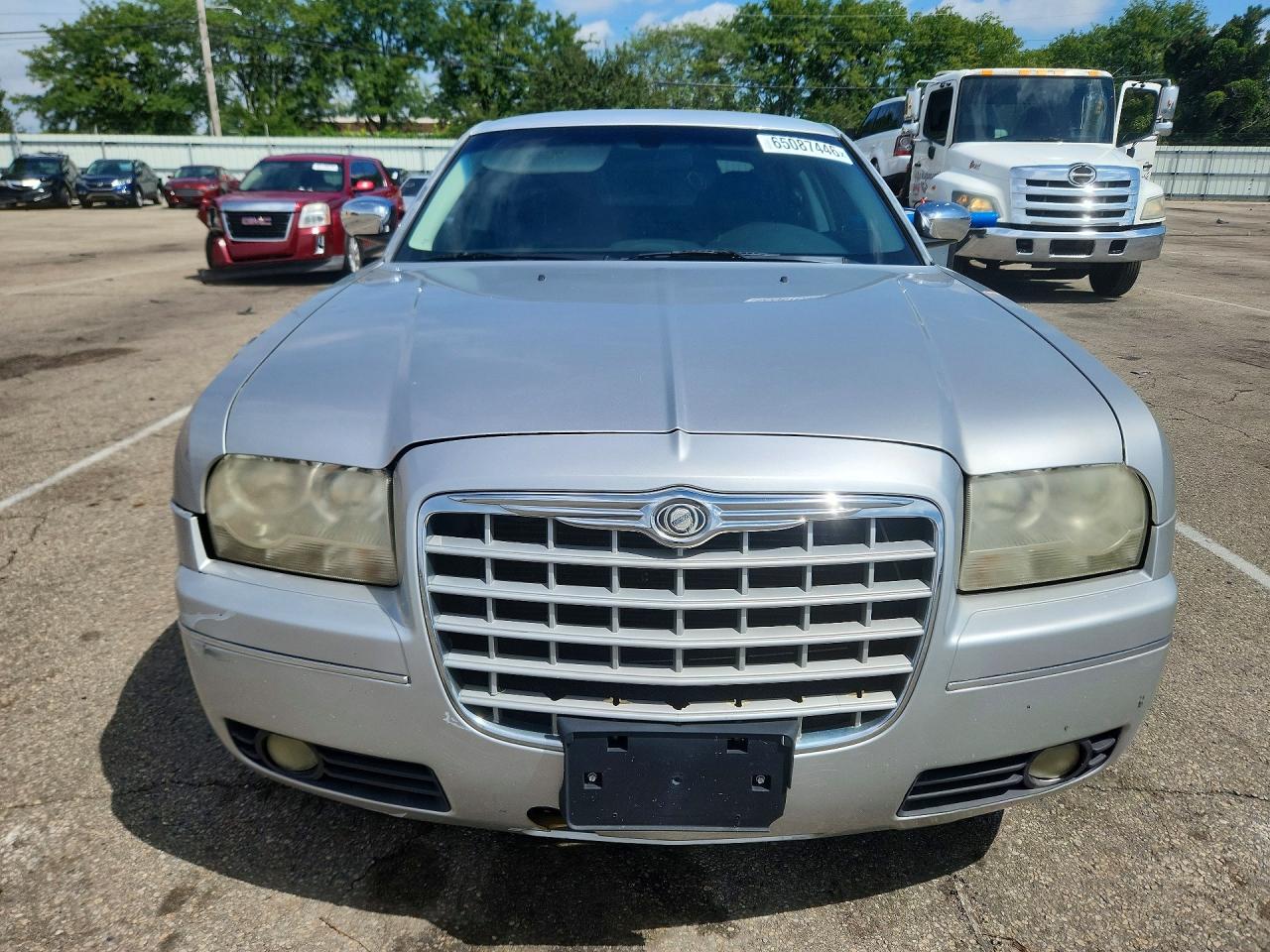 2010 Chrysler 300 VIN 2C3CA5CV3AH284627 COPART salvage auction — Minor Dent/Scratches, OH - CERTIFICATE OF TITLE, sold $325 on 2026-09-15 (photo 5)