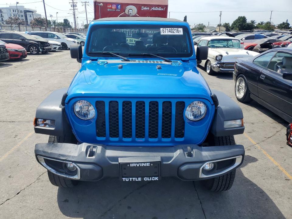 2023 Jeep Gladiator VIN 1C6HJTAG6PL559601 COPART salvage auction — FRONT END, CA - SALVAGE CERTIFICATE (P), sold $12,100 on 2026-08-31 (photo 5)