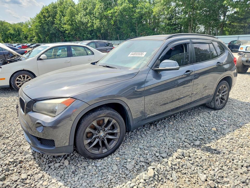2015 BMW X1 VIN WBAVL1C56FVY36432 COPART salvage auction — MINOR DENT/SCRATCHES, Mt - Certificate Of Title, sold $475 on 2026-09-26 (photo 1)