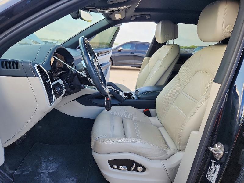 2019 Porsche Cayenne VIN WP1AA2AY0KDA09678 COPART salvage auction — REAR END, Tx - Salvage Vehicle Title, sold $17,800 on 2026-10-08 (photo 7)