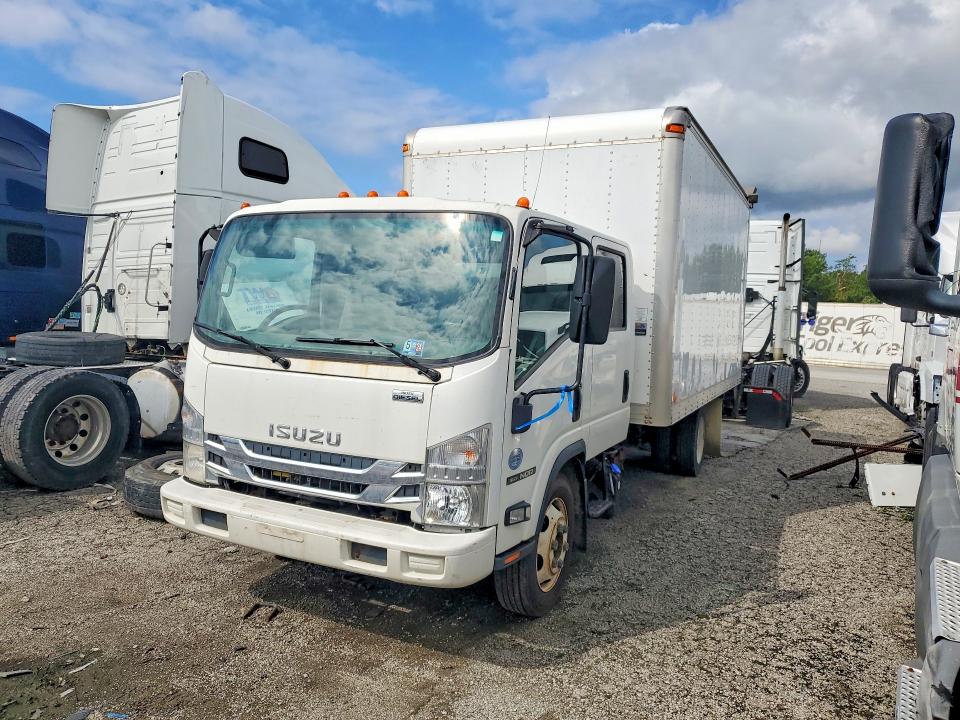 2016 Isuzu VIN JALE5J162G7900964 COPART salvage auction — MINOR DENT/SCRATCHES, IL - CERTIFICATE OF TITLE, sold $13,300 on 2026-09-10 (photo 1)