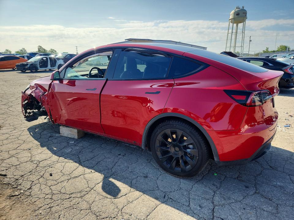 2022 Tesla Model y VIN 7SAYGDEE8NF325940 COPART salvage auction — FRONT END, Md - Certificate Of Title, sold $11,500 on 2026-10-07 (photo 2)